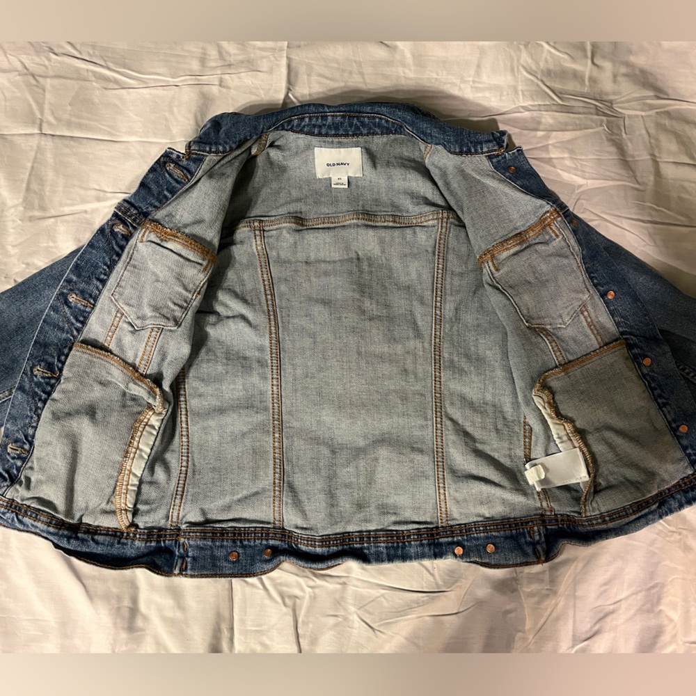 Old Navy Classic Denim Jacket, Size XS - Picture 3 of 16